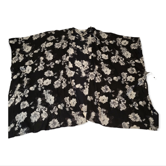 L.I.F.E Love is for Eternity Open Front Cardigan Poncho Black White M - Picture 6 of 15